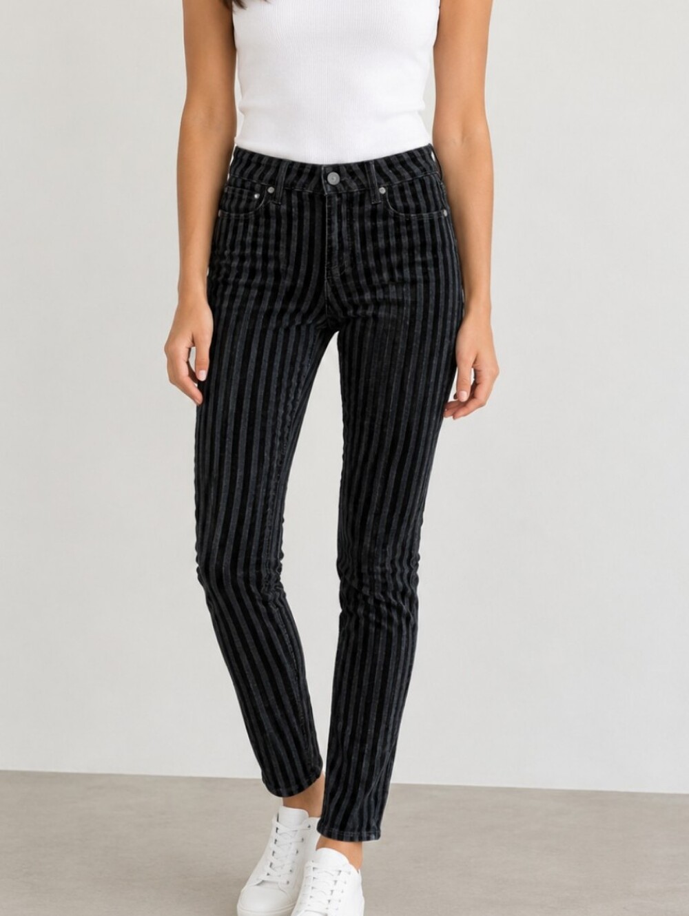 Paige Verdugo Ultra Skinny Flocked Stripe Jeans Size 28
